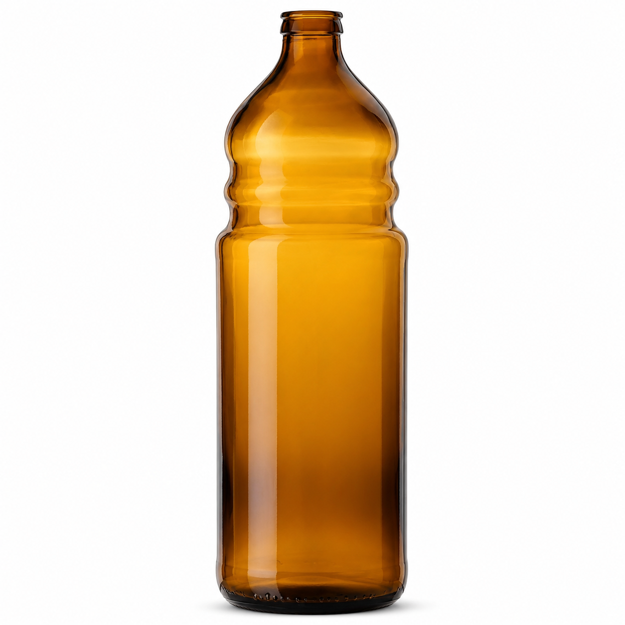 Bernsteinfarbene 1-Liter-Ölflasche aus Glas mit geriffelter Schulter, kurzem Hals und RIC-Mündung auf weißem Hintergrund.