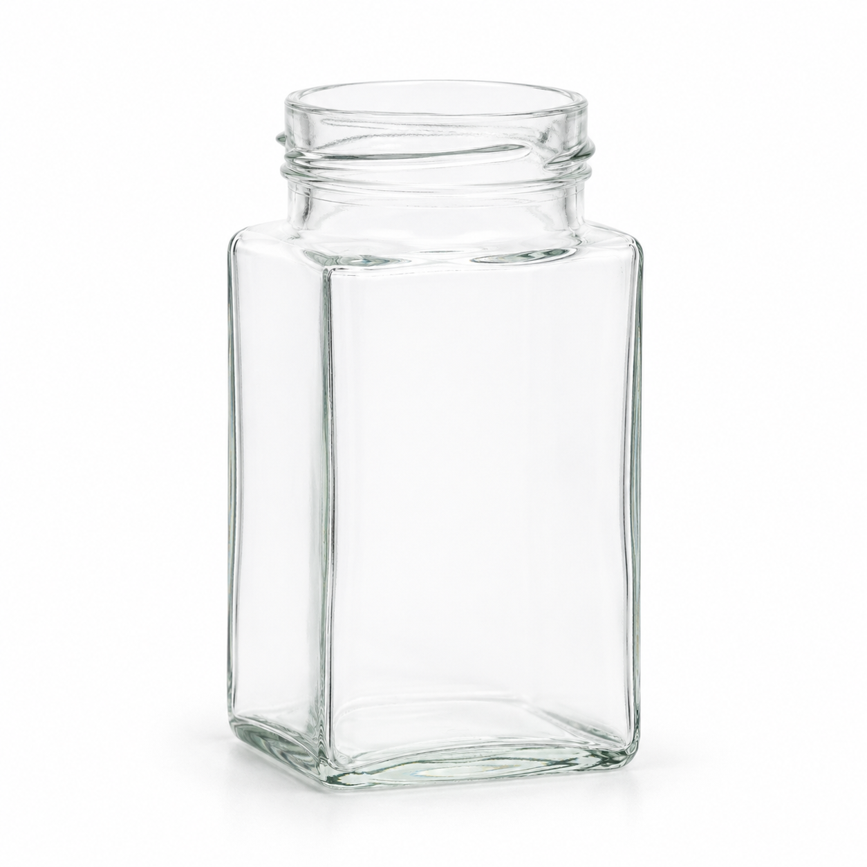Klares Vierkantglas 260 ml mit TO-58-Mündung, eckigem Glasbody und leicht abgerundeten Kanten auf weißem Hintergrund.